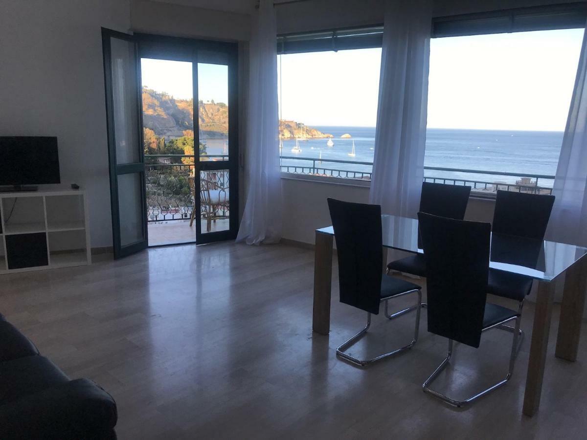 Baia Taormina Apartment Giardini Naxos Exteriér fotografie