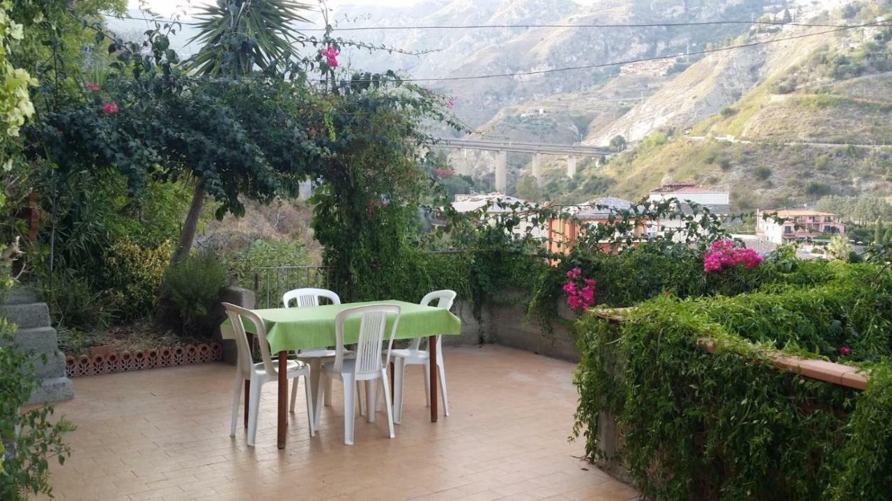 Baia Taormina Apartment Giardini Naxos Exteriér fotografie
